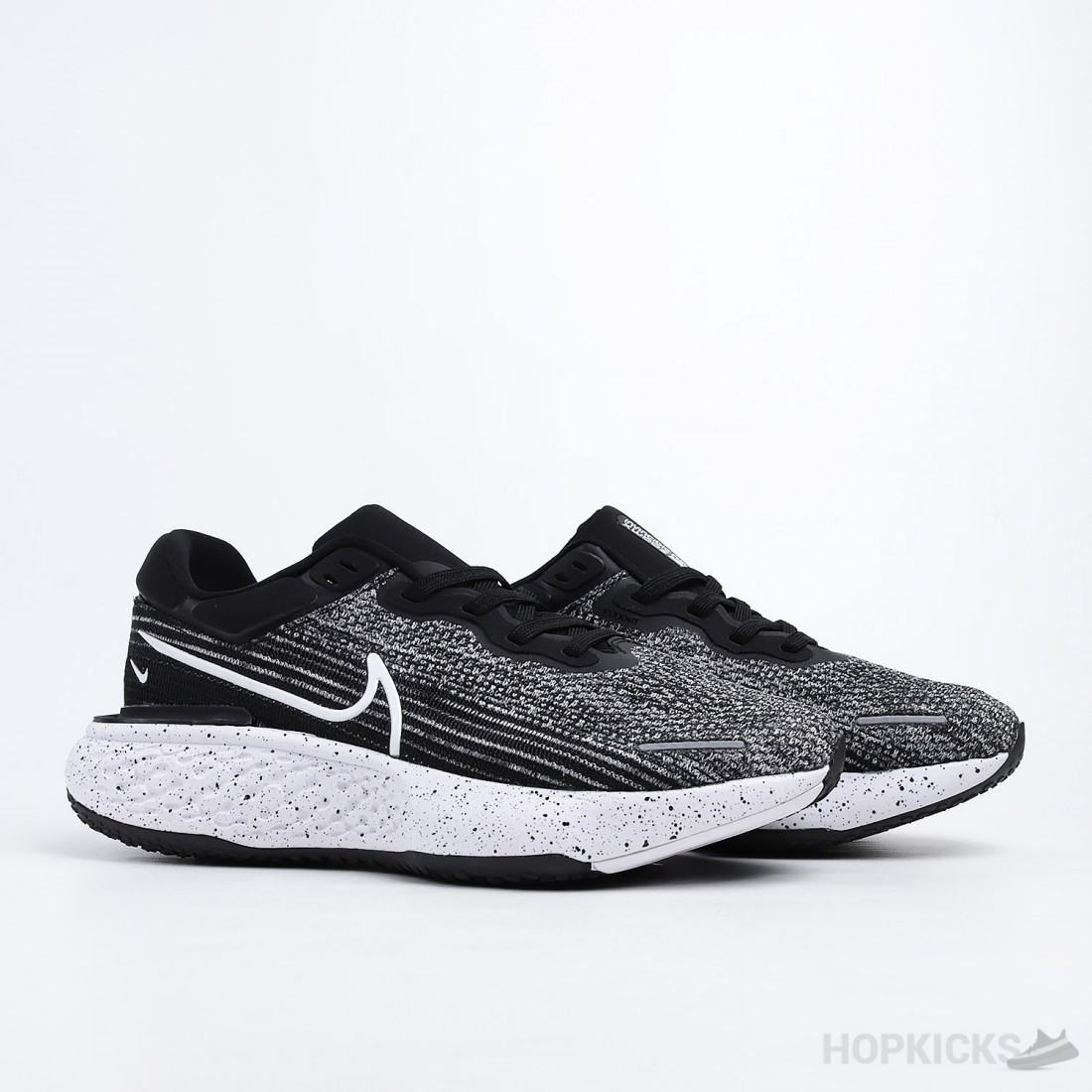 zoom x invincible run flyknit